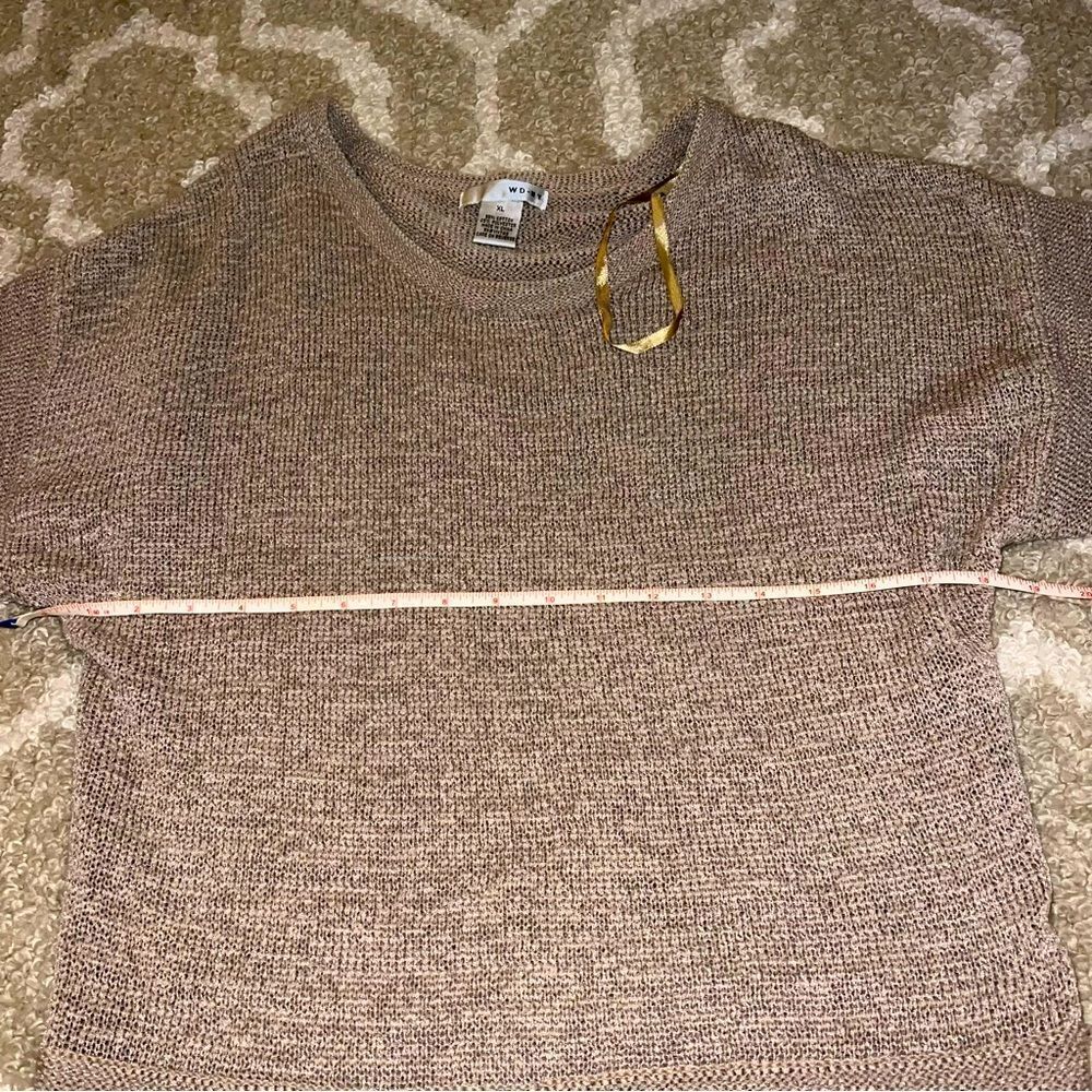 WDNY size XL shirt